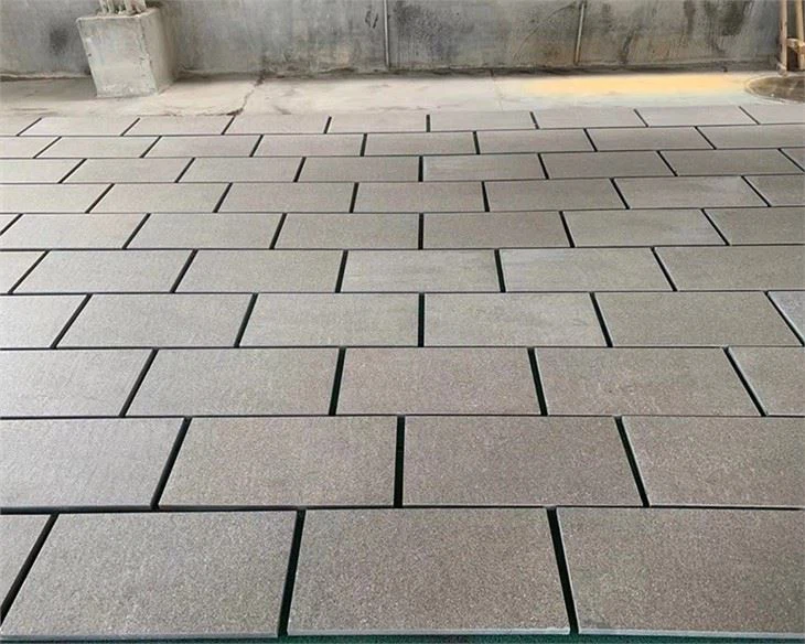 Brown Porphyry Granite